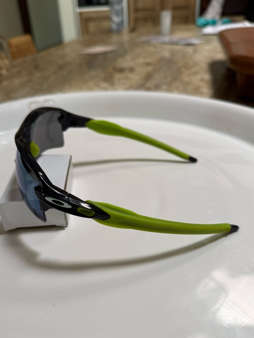 Oakley M Frame Men's Sport Sunglasses Black/Green - Picture 4 of 5